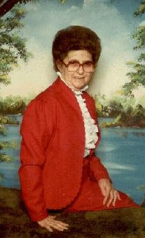 Laura  McCloud